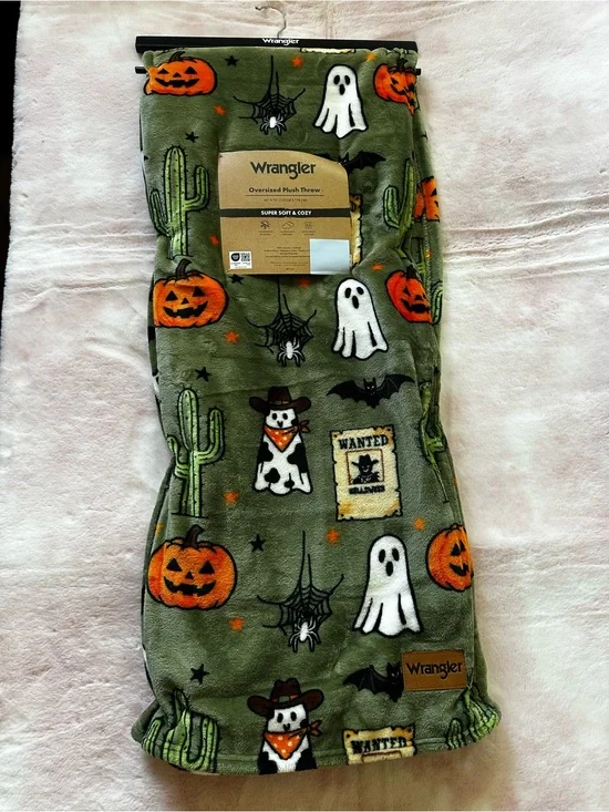 Cowboy Ghosts Pumpkins - Olive Green Halloween Plush Throw Blanket Wrangler NWT