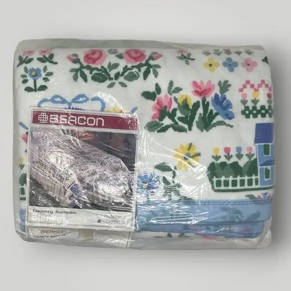 Vintage 90s Beacon NIP New Blanket Satin Trim Acrylic Queen/King Country Sampler