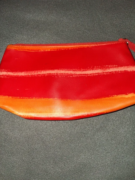 Red and Orange Gradient Zip Pouch