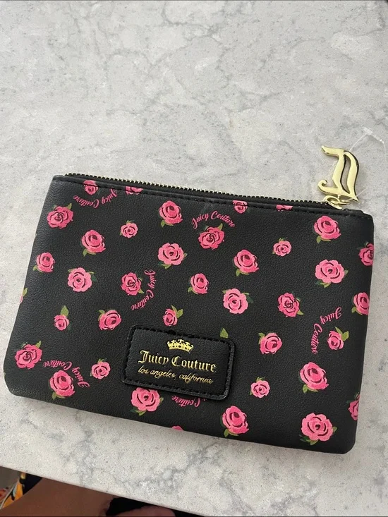 JUICY COUTURE MAKE UP BAG - NEW
