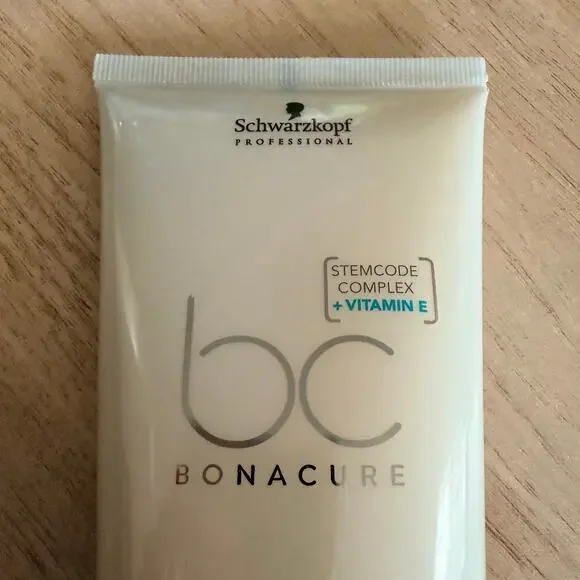 Schwarzkopf Professional BC Bonacure Scalp Genesis Anti-Dandruff Shampoo NEW