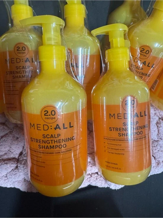 MED:ALL Scalp Strengthening Shampoo - Yellow/Orange Bottle