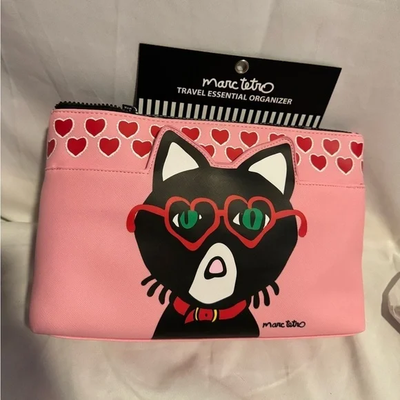Mark Tetro Huge travel organizer