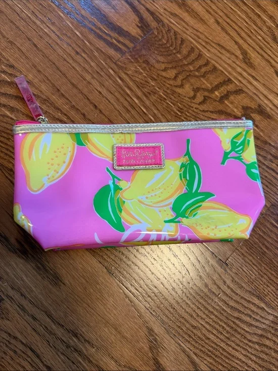 Lilly Pulitzer for Estée Lauder pink with lemons makeup pouch 9-1/2