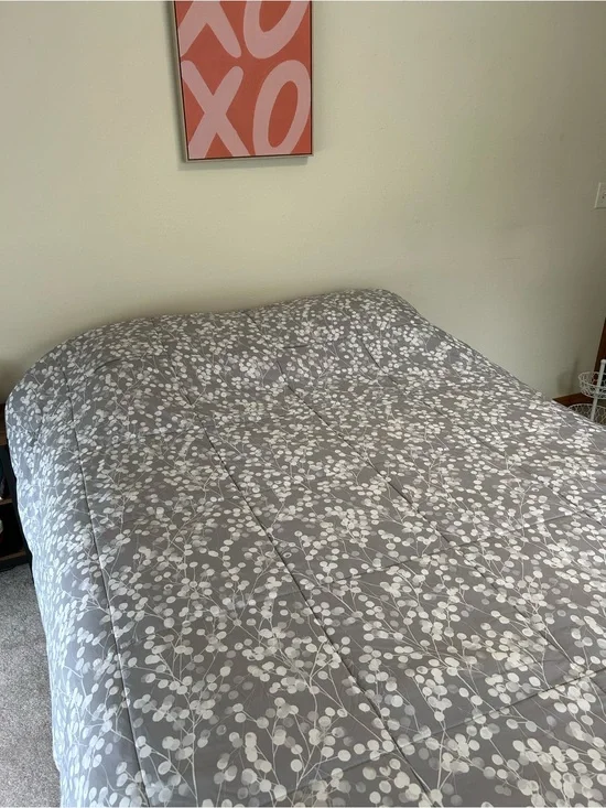 Reversible comforter