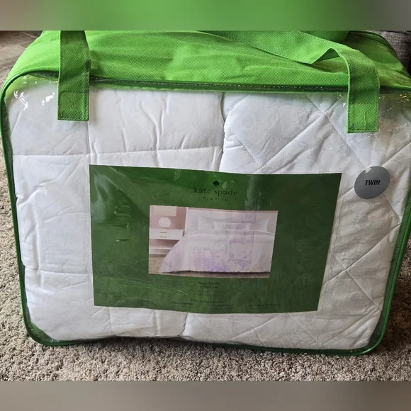 Kate Spade Twin XL Mega Bundle 4 Piece Set Comforter Mattress Pad Pillow Protect