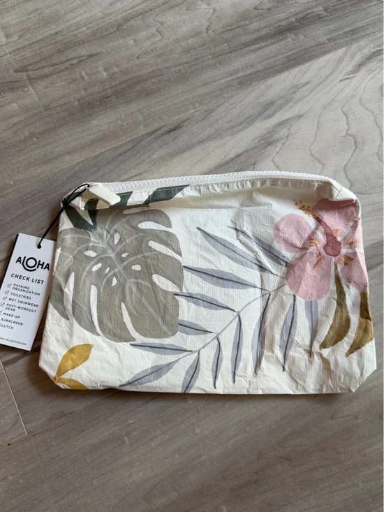 Aloha collection small pouch. Sand people collab