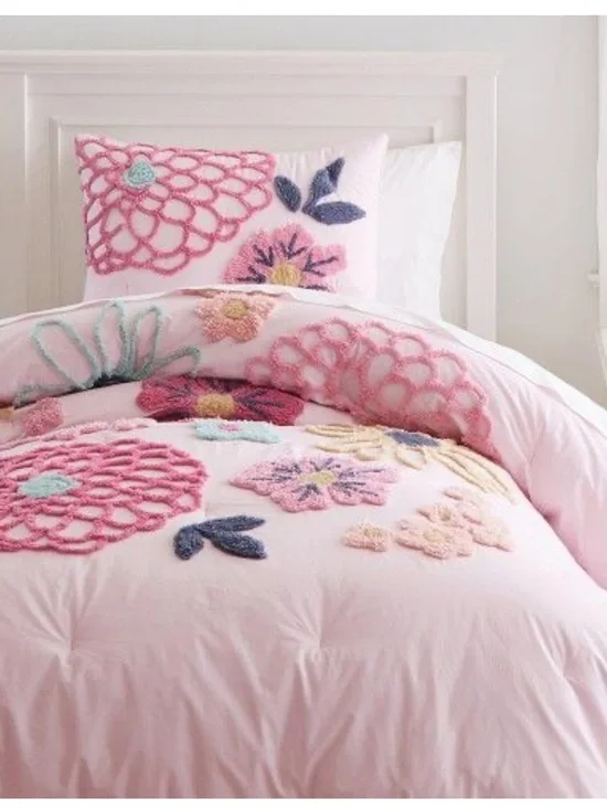Pottery Barn Kid’s Sasha’s Garden Candlewick Comforter Twin NWOT