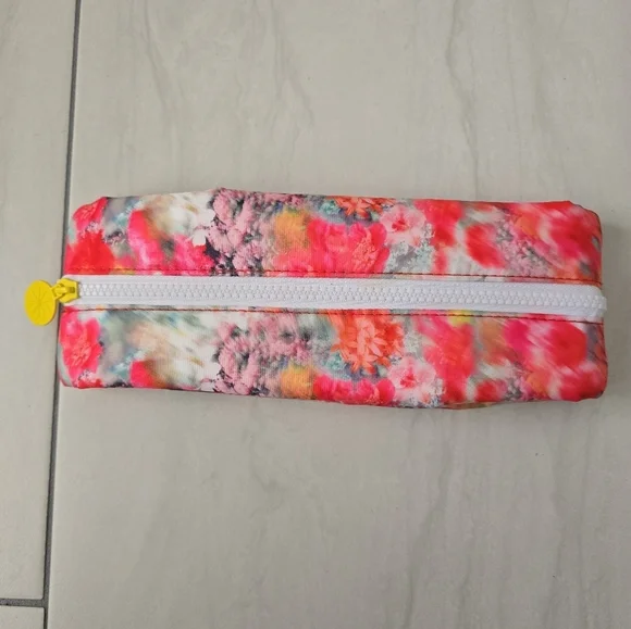 Athleta Supergoop! Floral Cosmetic Bag