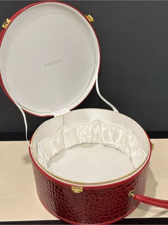 Nordstrom Red Croc-Embossed (Faux) Round Hat Box Cosmetic Case, Burgundy