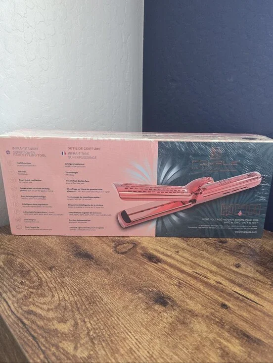 Chrome Rose Gold Infiniti Pro by Conair Infra-Titanium Hair Straightener (NEW)