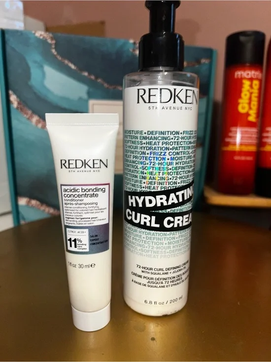 Redken Hydrating Curl Cream & Sample