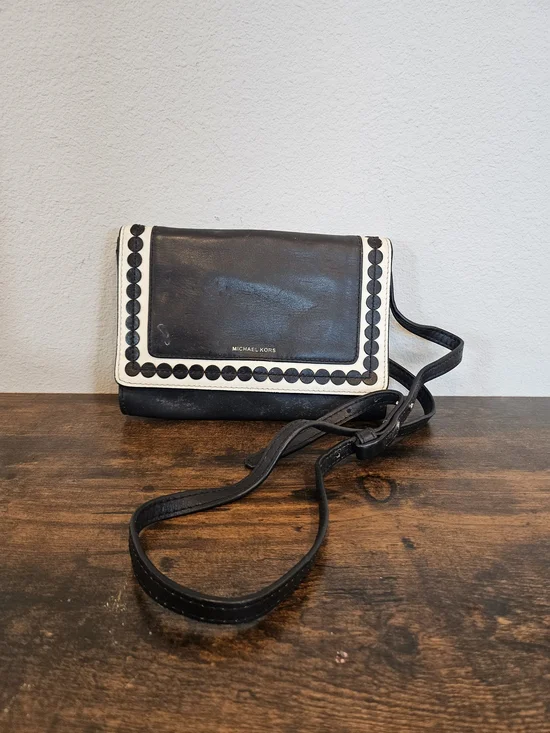 Michael Kors Sloan Scallop Crossbody Bag