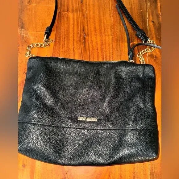 Steve Madden leather crossbody chain/leather handle medium size Purse