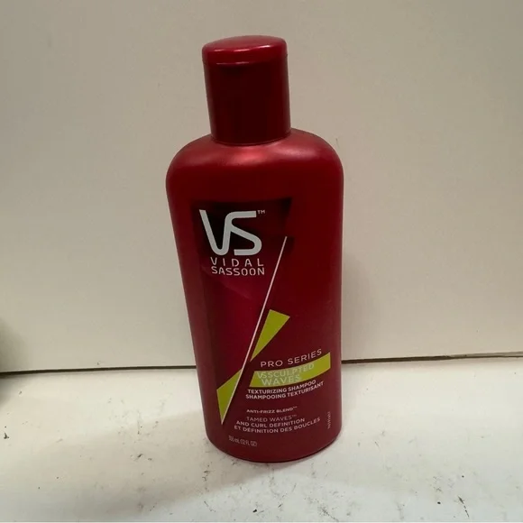 Vidal Sassoon Sculpted Waves Shampoo 12 OZ