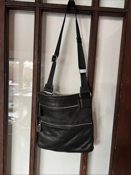 Margot leather purse