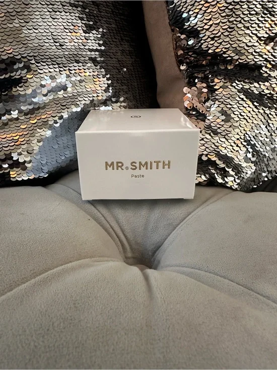 Mr. SMITH Paste
