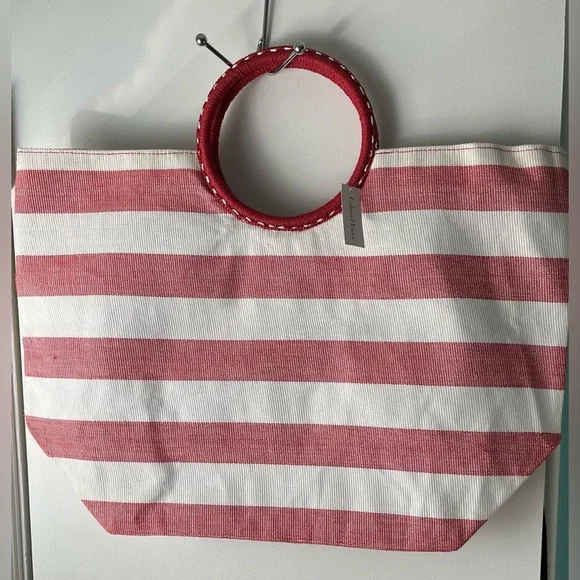 NWT CRABTREE & EVELYN Red White Striped Wrapped Circular Handles Beach Tote