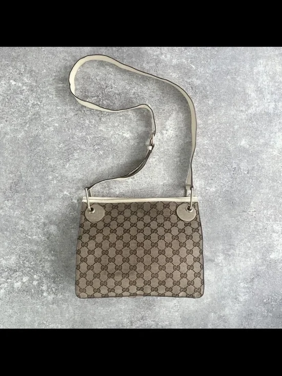 Gucci Brown GG Supreme Crossbody Bag with Cream Trim