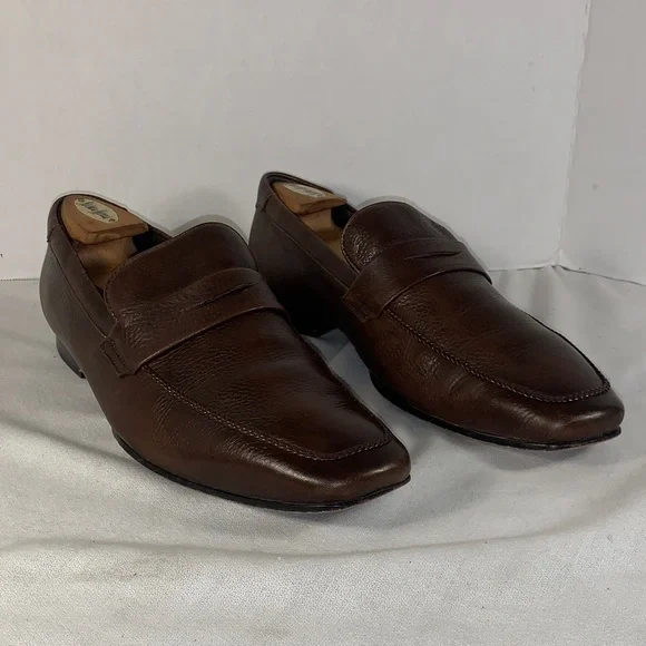 Banana Republic Men’s Dark Brown Leather Penny Loafers