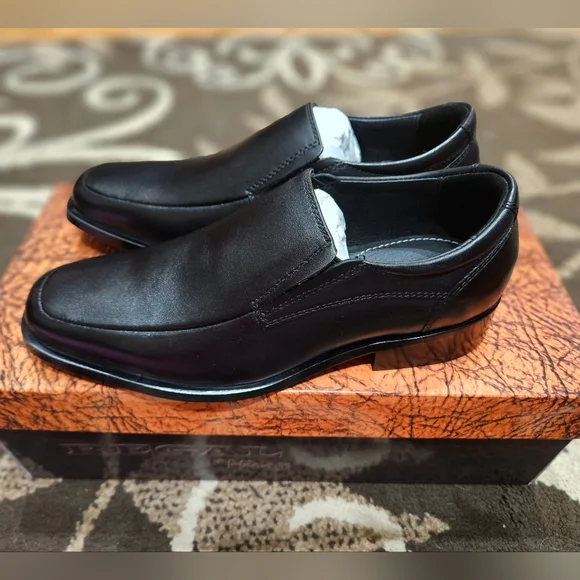 Men's Regal By Mirage Bradford Black Leather Slip-On Dress Shoes, Size 5, New