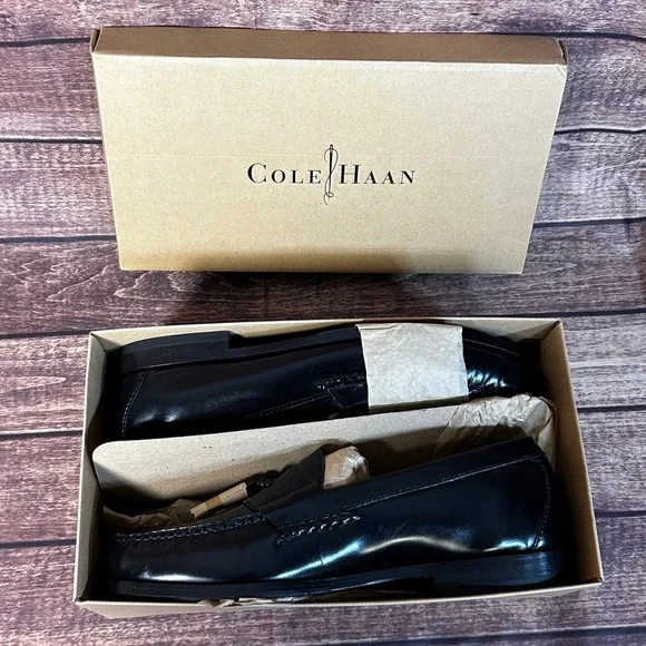 Cole Haan NikeAir Mens Black Leather Pinch Tassel Loafers C06587 Size 9 M NEW