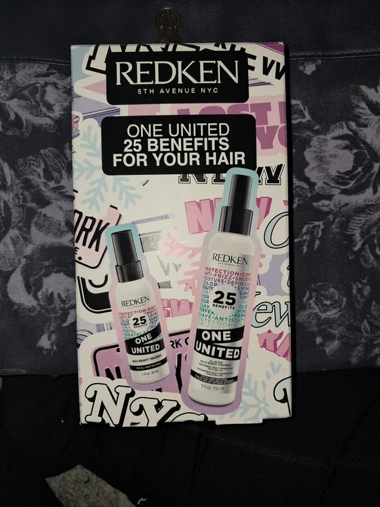 Redken One United Multi-Benefit Spray - Pink, White, Black