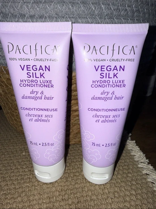 Pacifica Vegan Silk Hydro Luxe Conditioner - hydro luxe set of products.
