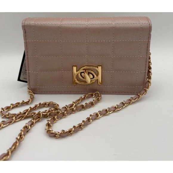 Bebe Jacari Crossbody Bag Iridescent‎ Mauve Quilted Gold Chain E02-4955Q New