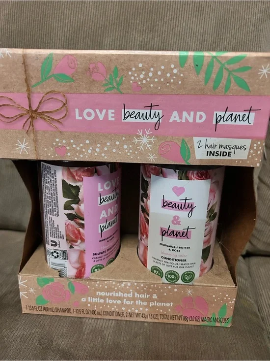 Murumuru Butter & Rose Shampoo & Conditioner Set by Love Beauty and Planet
