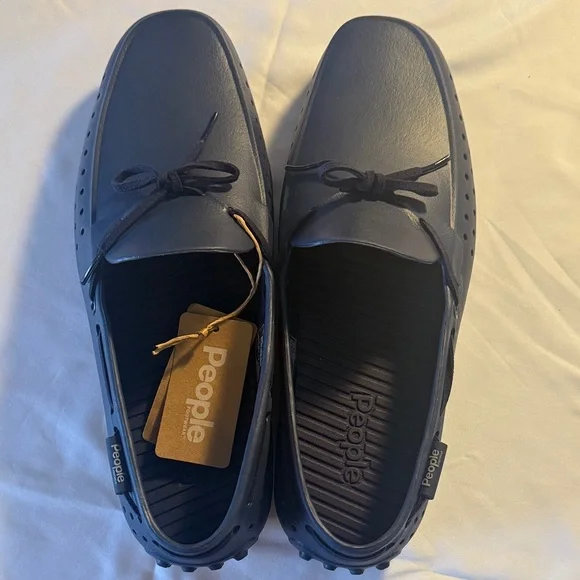People Slide on Shoes, Size M6/ W8
