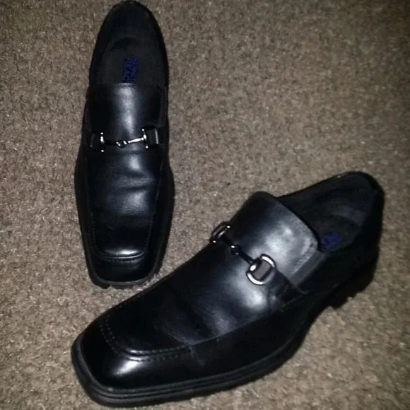 KENNETH COLE-Captain Kyd-Black Leather-Horse Bit-Business/Casual Loafers-Sz 10.5