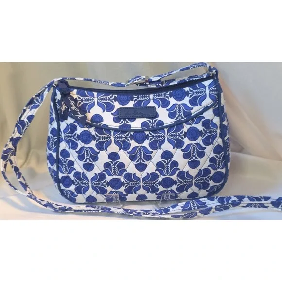 Vera Bradley Blue White Floral Crossbody with Adjustable Strap & Outer Pockets