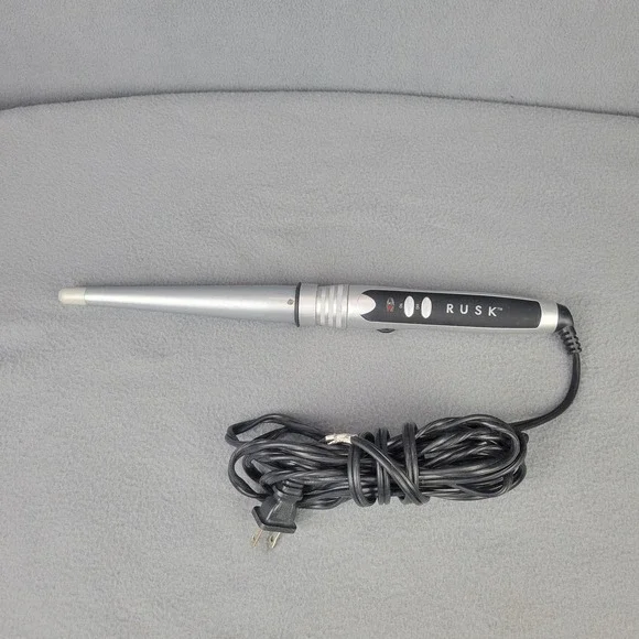 Rusk Professional Tapered Curling Wand Silver Black IRE100TBC 30‎ Heat Settings