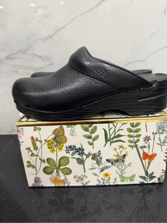Dansko Black Leather Men's Clog Mule size 43