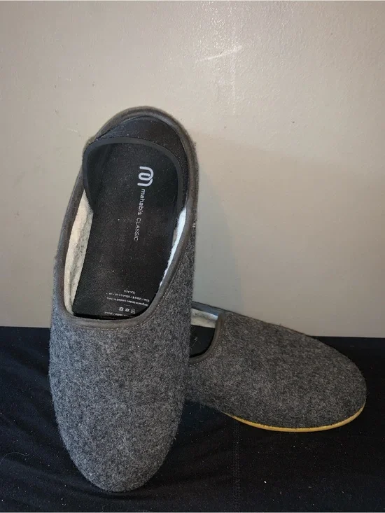 mahabis Men’s Grey Wool Slip-On Slippers