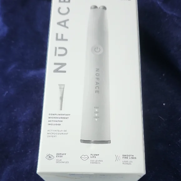 NuFACE Fix Microwand Skincare Device - White upc#810075943276