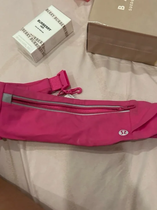 lululemon athletica Pink Running Belt Bag xs/s