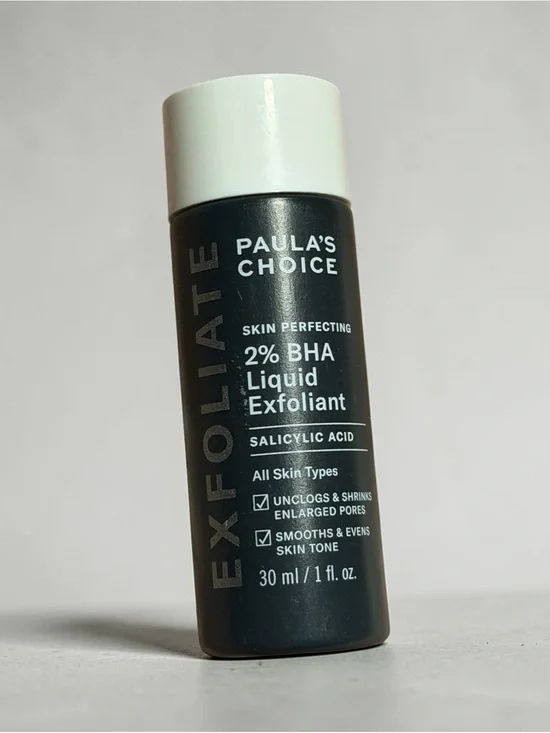 Paula's Choice 2% BHA Liquid Exfoliant - Black & White