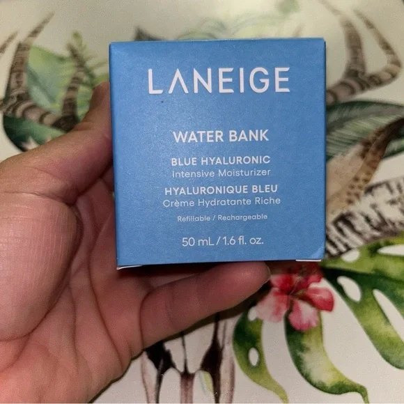 LANEIGE Blue Skincare Box