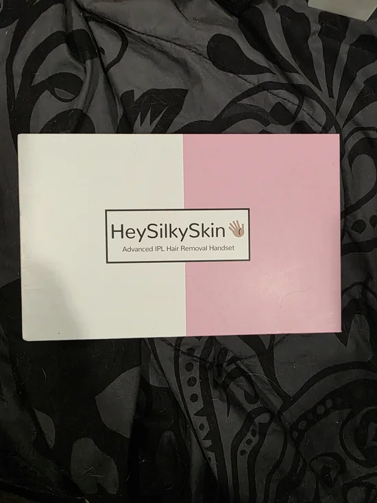 HeySilkySkin Advanced IPL Hair Removal Handset - White & Pink