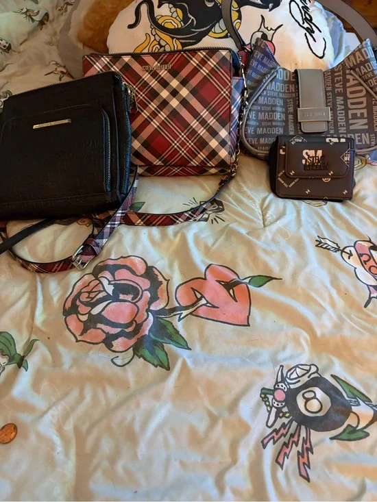 Steve Madden Lot of 3 Crossbody Bags and Wallet