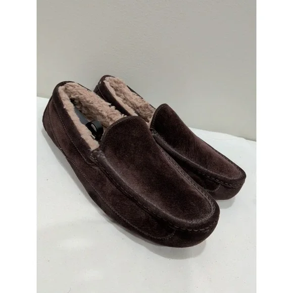 Men's Ugg Ascot Slippers Size 13  Dark Brown