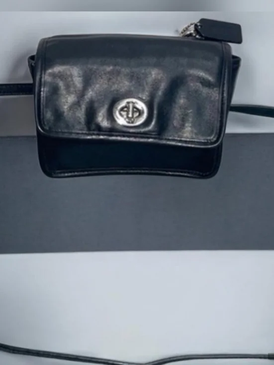 EUC- Coach Legacy turnlock mini bag Black Leather Mini.