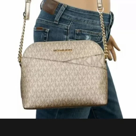 Michael Kors jet set travel crossbody