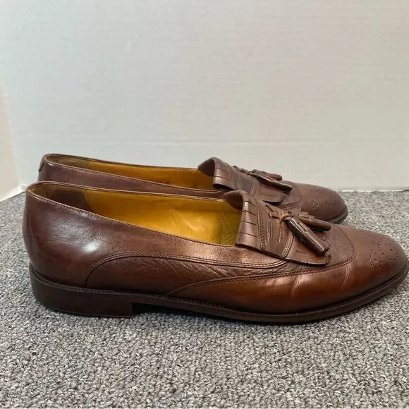 VTG Johnston & Murphy Italian Leather Loafers Men 11 Brown Tassel Kiltie Brogue