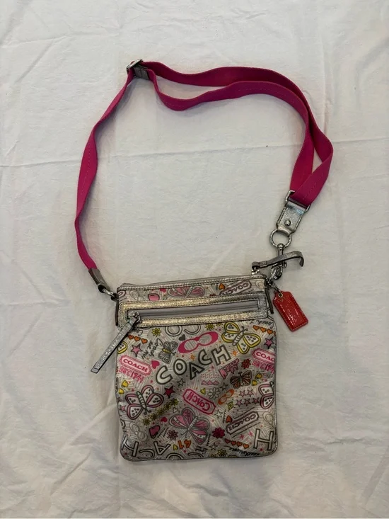 Y2K Coach Poppy Graffiti Butterfly Crossbody