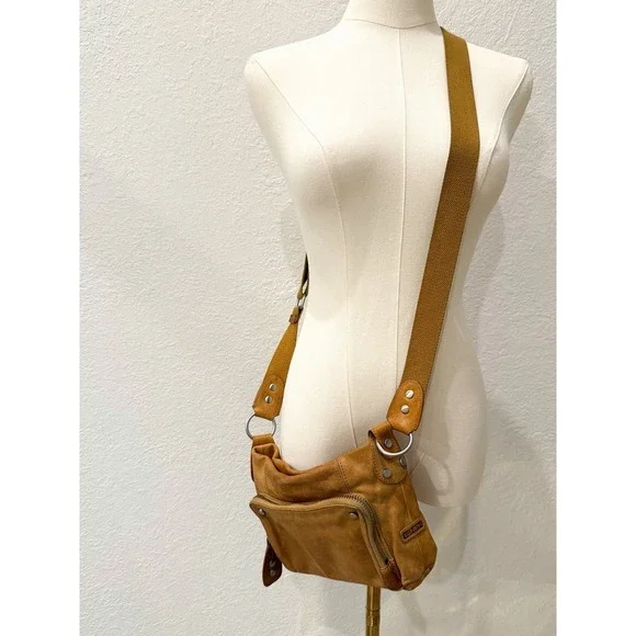 Ellington Eva Leather Crossbody Bag Tan Vintage Inspired Boho Y2K