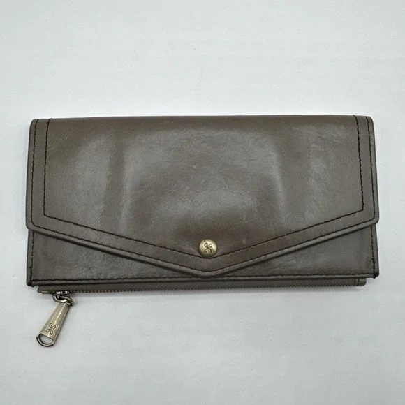 Hobo International Soft Brown Gray Leather Womens Long Wallet Clutch Zip‎