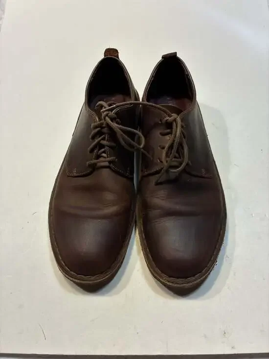 Clarks Men's Desert London Oxford, Beeswax, 070 M US : : Clothing, Shoes & Acces
